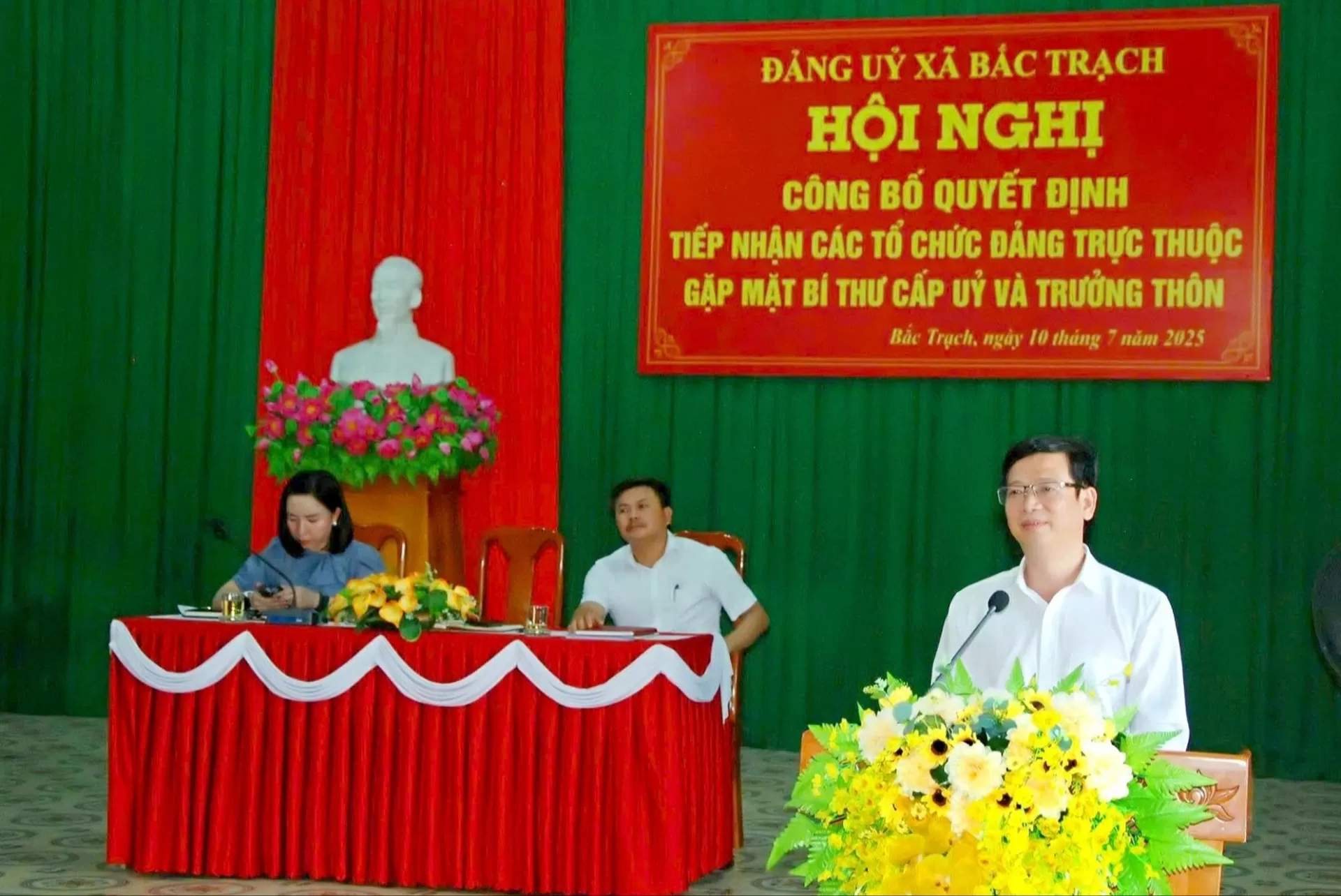 Tiếp nhân các tổ chức Đảng thuộc Đảng bố Bắc Trạch
