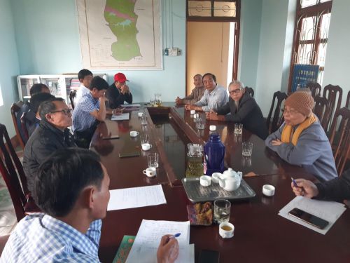 Viện chủ chùa Vô Ưu, Q. Tân Bình, Tp. HCM gặp mặt lãnh đạo xã