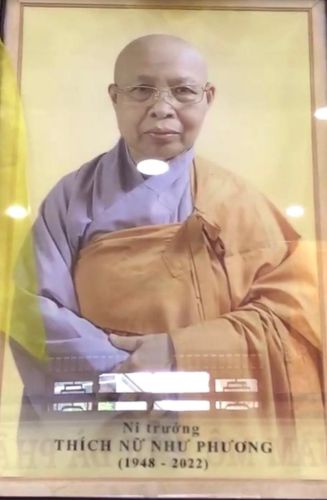 Ni Trưởng Thích Nữ Phương viên tịch