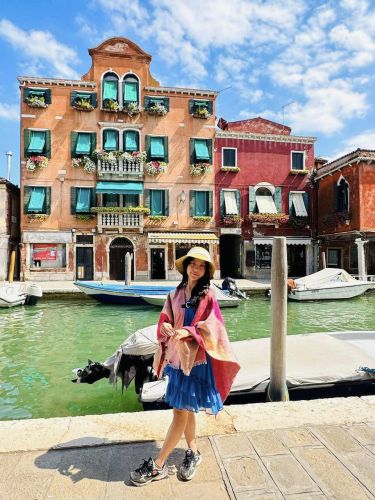 Đêm sớm bình minh